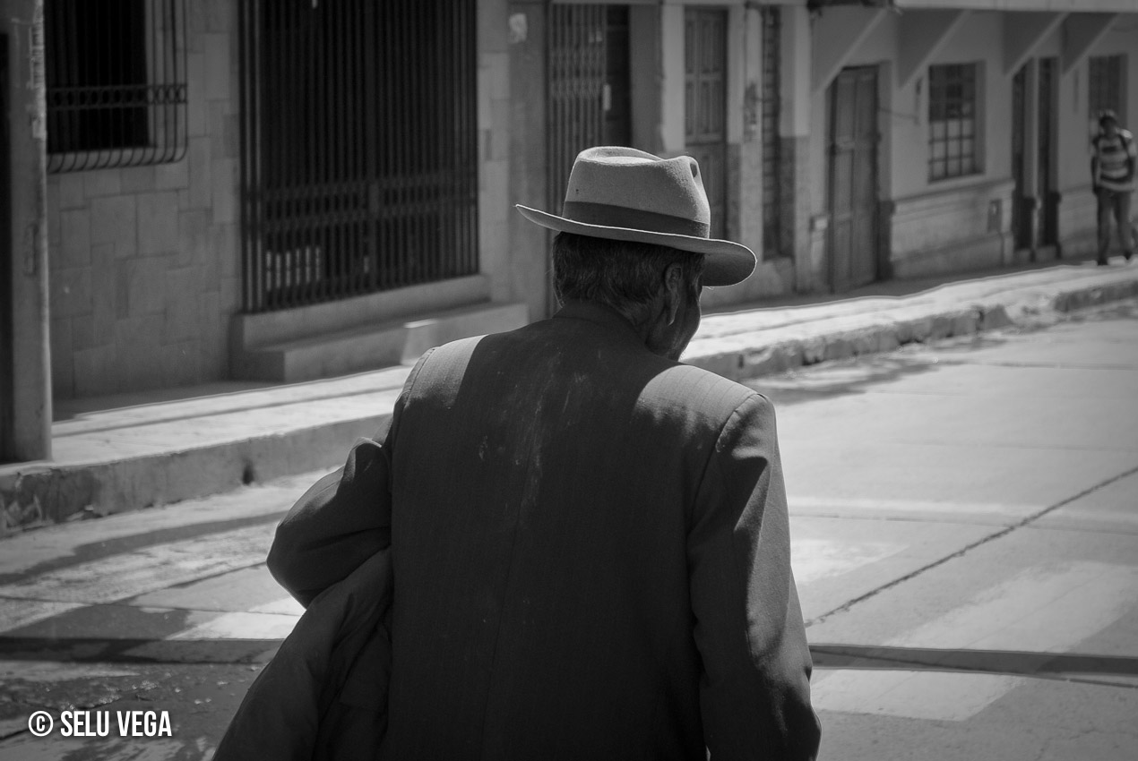 Señor con sombrero en Puno