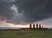 El atardecer de los Moais